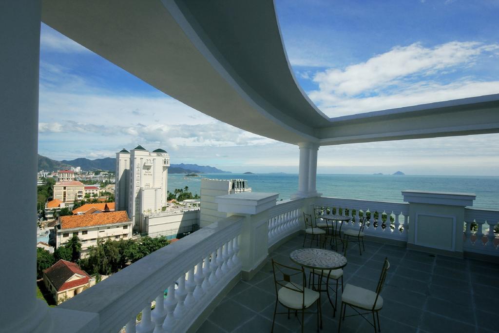 Nha Trang Palace Hotel Экстерьер фото